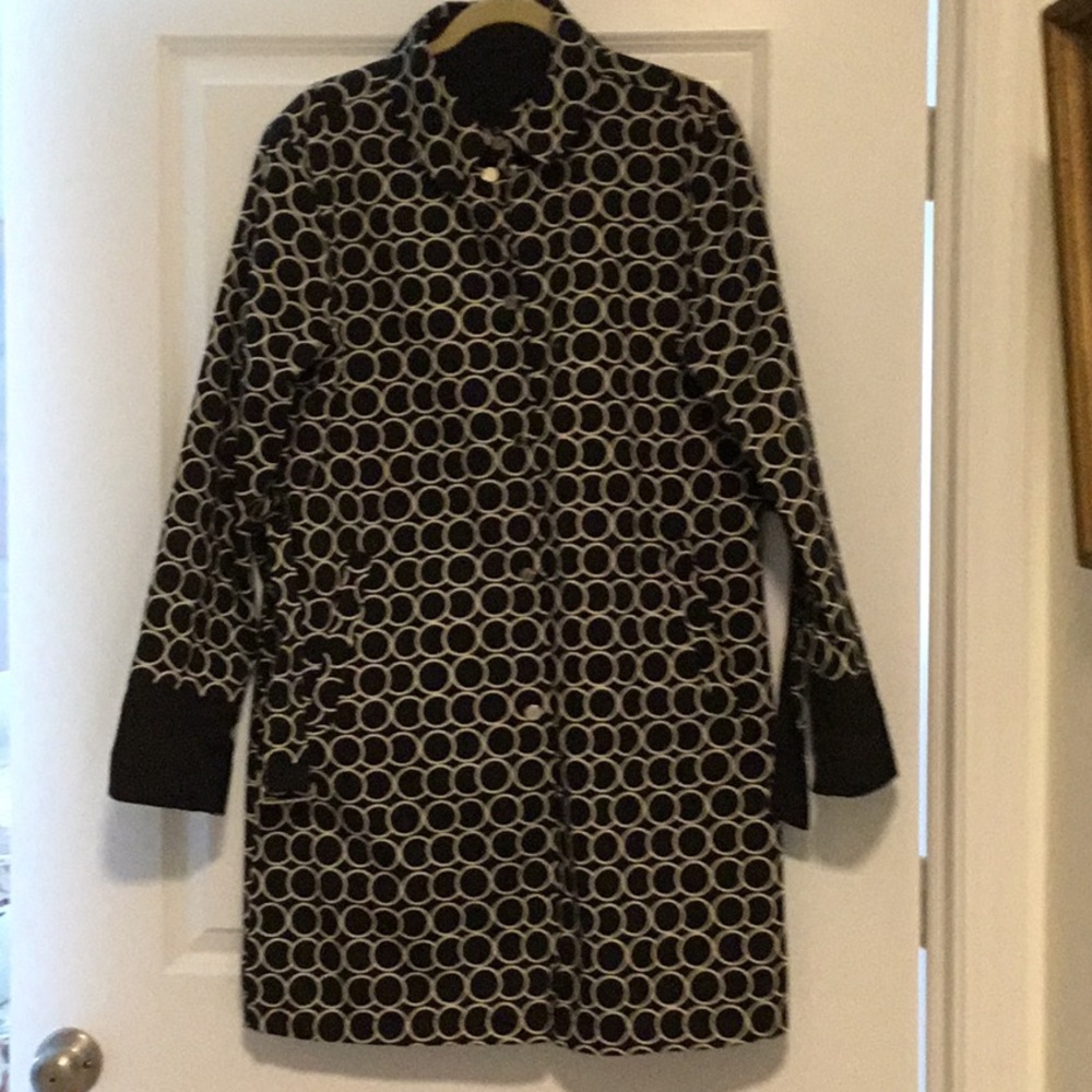 Great reversible spring rain  coat